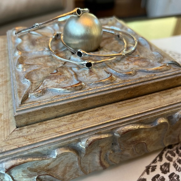 JOHN HARDY Sterling Silver Black Chalcedony Bamboo-Textured Bangle Bracelets - Picture 3 of 9